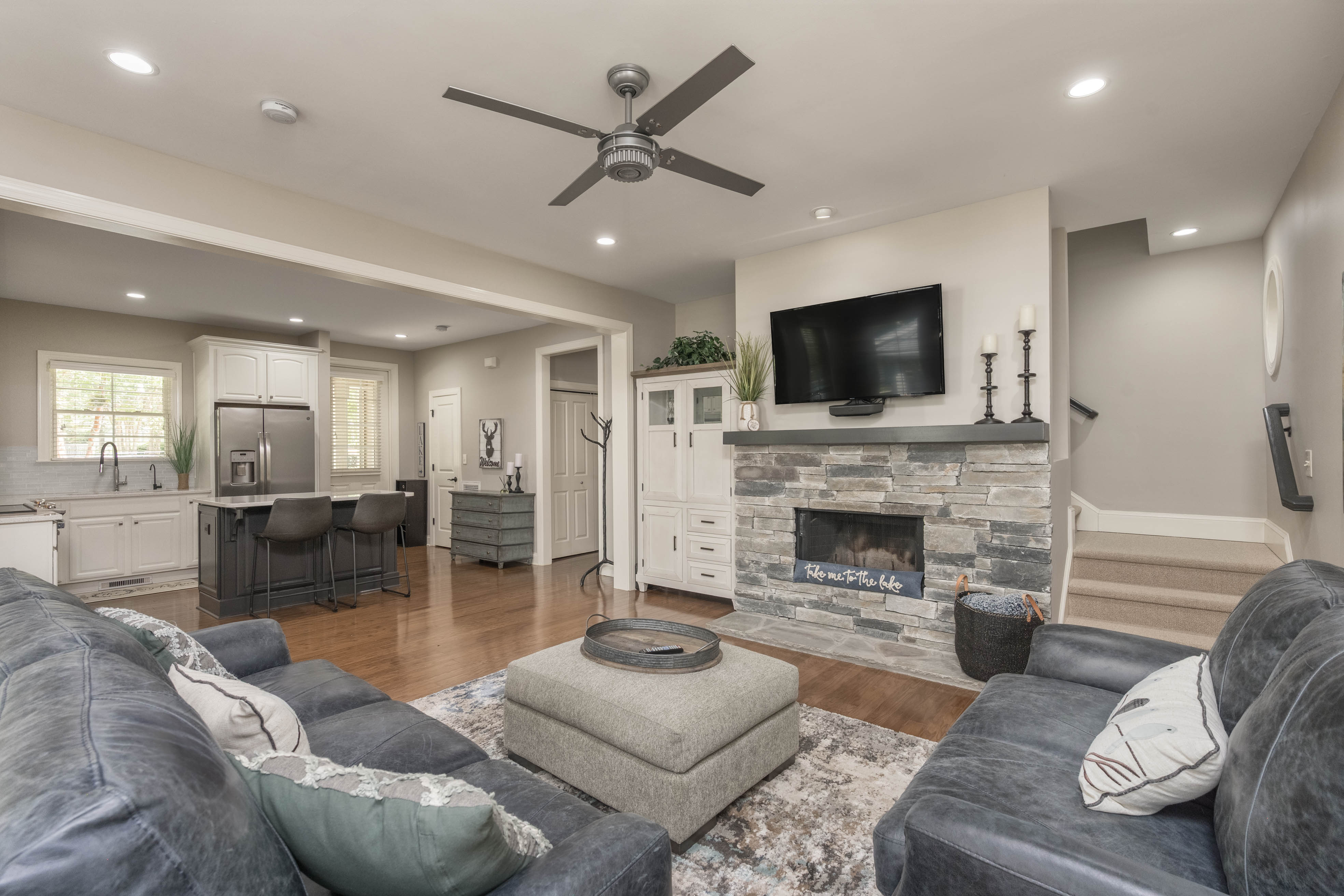 1131 Starboard Drive image 10